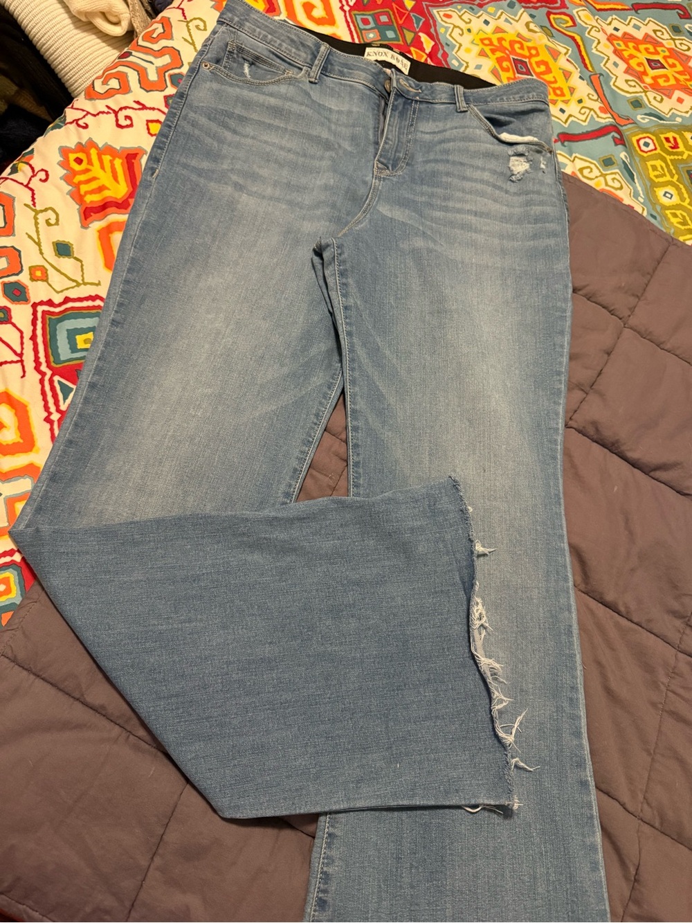 Knox Rose Light Blue Distressed Wide-Leg Jeans